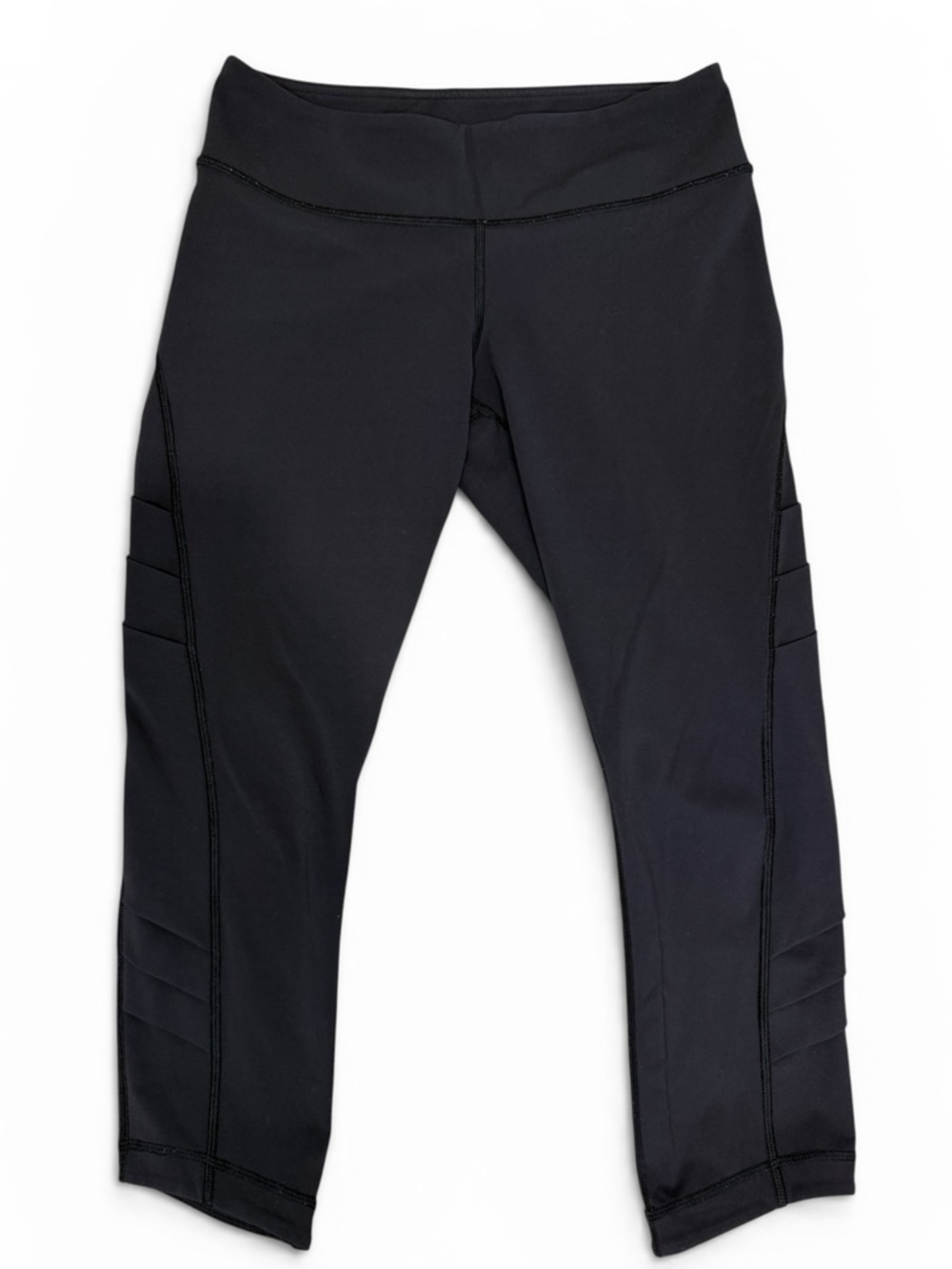 lululemon athletica Black Capri Leggings size 6